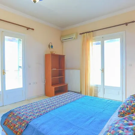 Villa Eftihia Nymfai